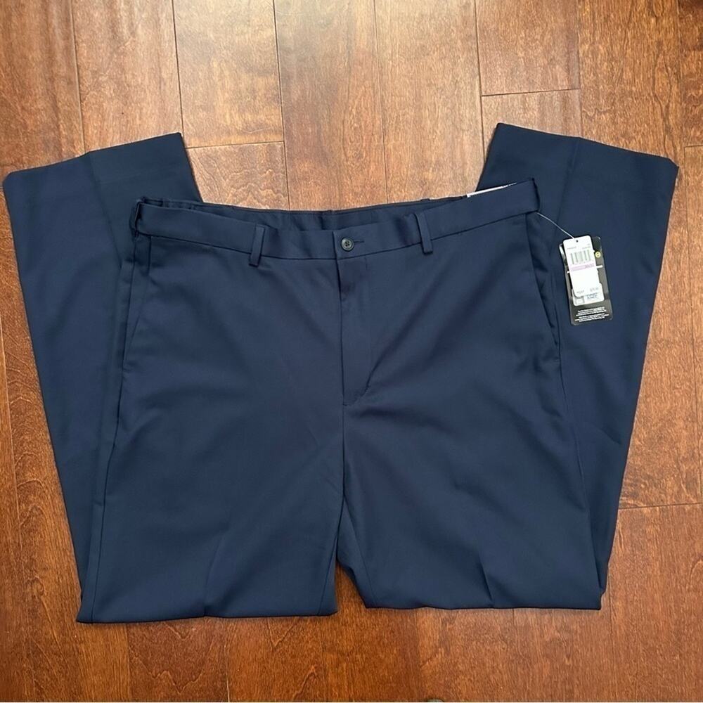 PGA Tour Men’s Navy Pants Size 38x32, New with Tags
